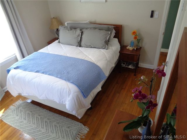 9 Louise Street, Jeffersonville, IN 47130