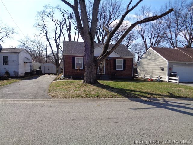 9 Louise Street, Jeffersonville, IN 47130