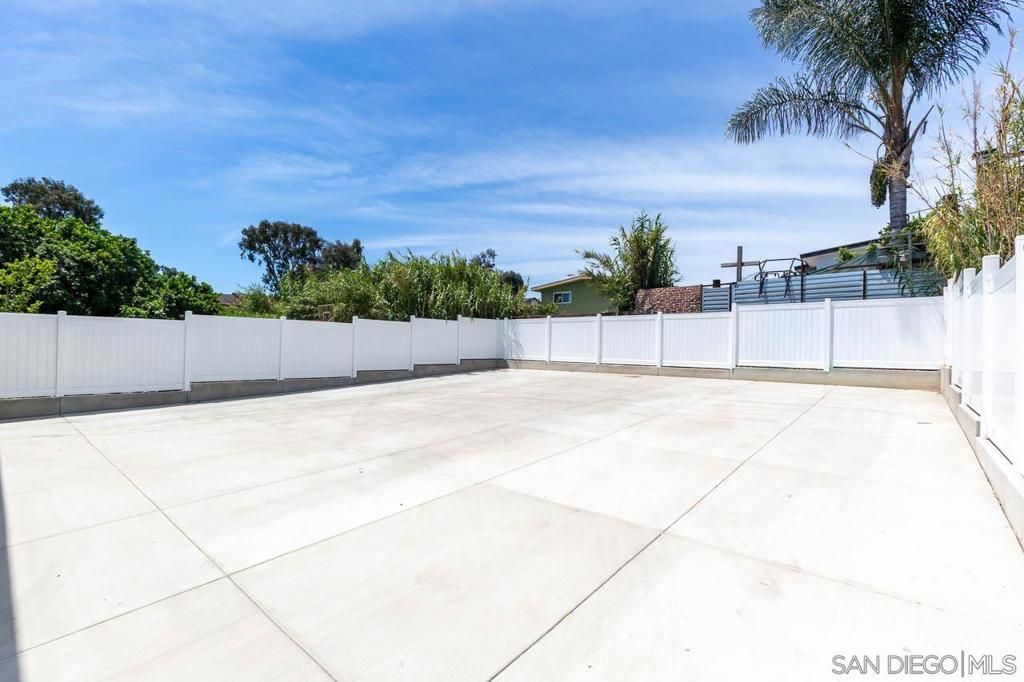 Image 16 of property listing at 430 47th, San Diego, CA 92102