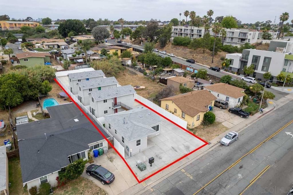 Image 20 of property listing at 430 47th, San Diego, CA 92102