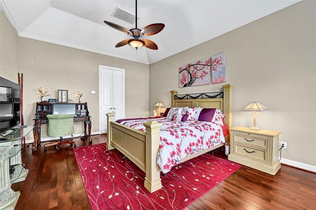 4517 Estella Court, League City, TX 77573