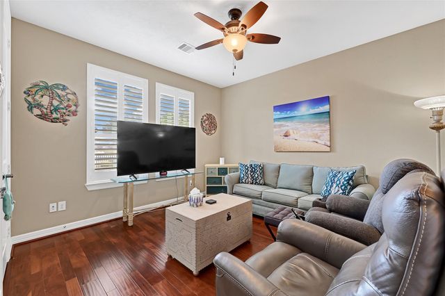 4517 Estella Court, League City, TX 77573