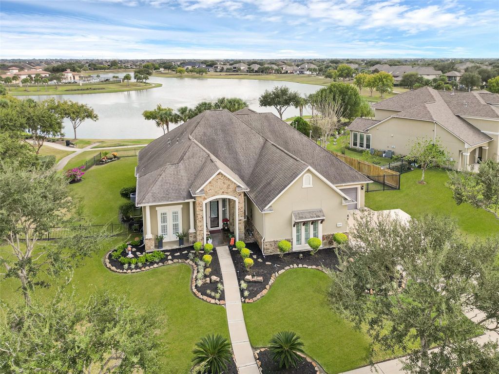 4517 Estella Court, League City, TX 77573