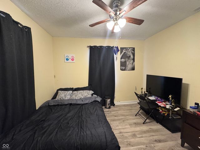 1122 Waldemere Avenue, Indianapolis, IN 46241