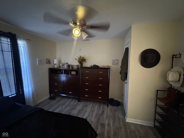 1122 Waldemere Avenue, Indianapolis, IN 46241