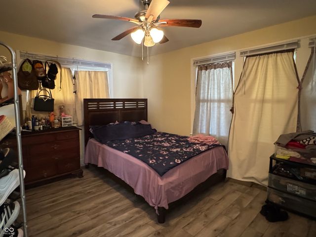 1122 Waldemere Avenue, Indianapolis, IN 46241