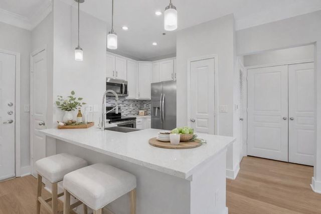 10 Perimeter Summit Boulevard 4444, Atlanta, GA 30319