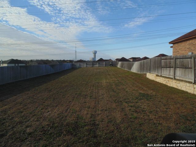 10903 Fox Crest, Live Oak, TX 78233