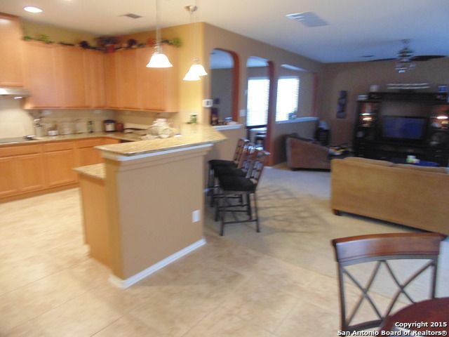 10903 Fox Crest, Live Oak, TX 78233