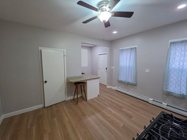 32 Bellevue Street A, Lowell, MA 01851
