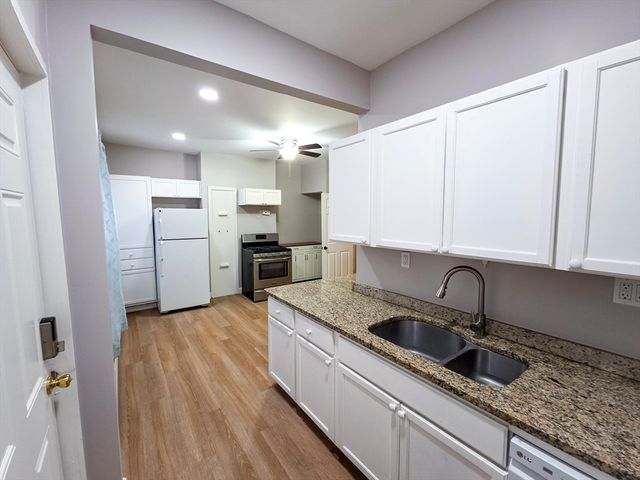 32 Bellevue Street A, Lowell, MA 01851