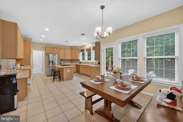 3607 OX RIDGE CT, Fairfax, VA 22033