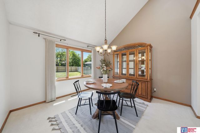 7115 Glynoaks Drive, Lincoln, NE 68516