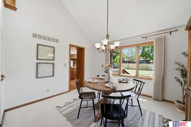 7115 Glynoaks Drive, Lincoln, NE 68516