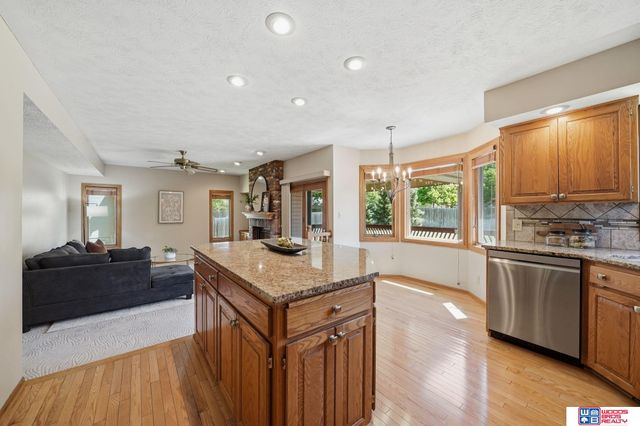 7115 Glynoaks Drive, Lincoln, NE 68516