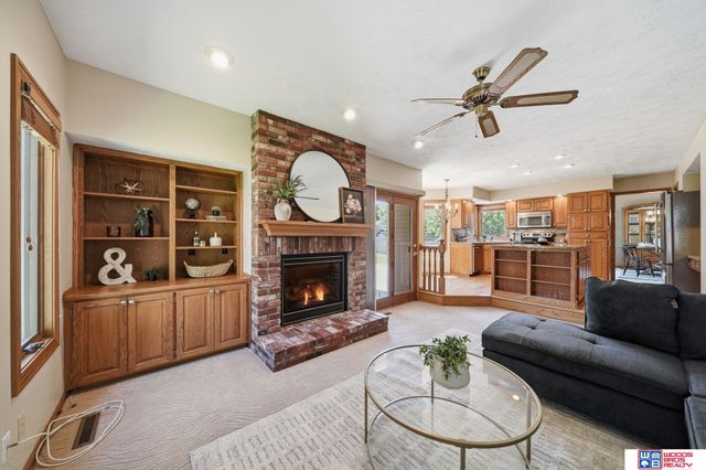 7115 Glynoaks Drive, Lincoln, NE 68516