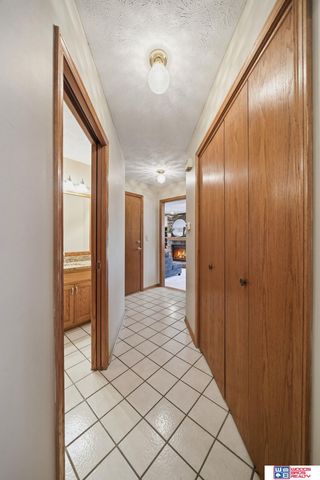 7115 Glynoaks Drive, Lincoln, NE 68516