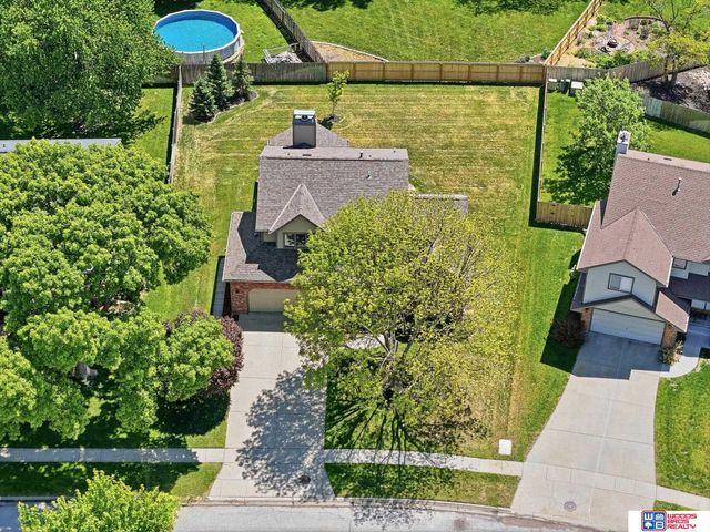 7115 Glynoaks Drive, Lincoln, NE 68516