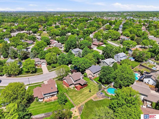 7115 Glynoaks Drive, Lincoln, NE 68516