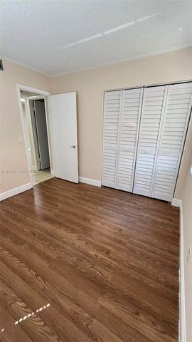 10349 NW 8th St 106, Pembroke Pines, FL 33026