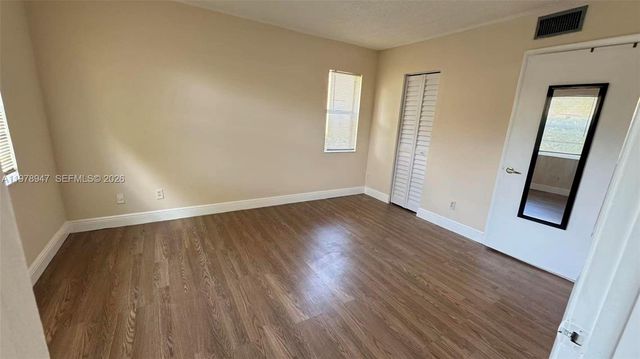 10349 NW 8th St 106, Pembroke Pines, FL 33026