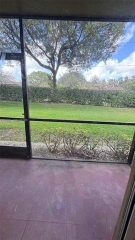 10349 NW 8th St 106, Pembroke Pines, FL 33026