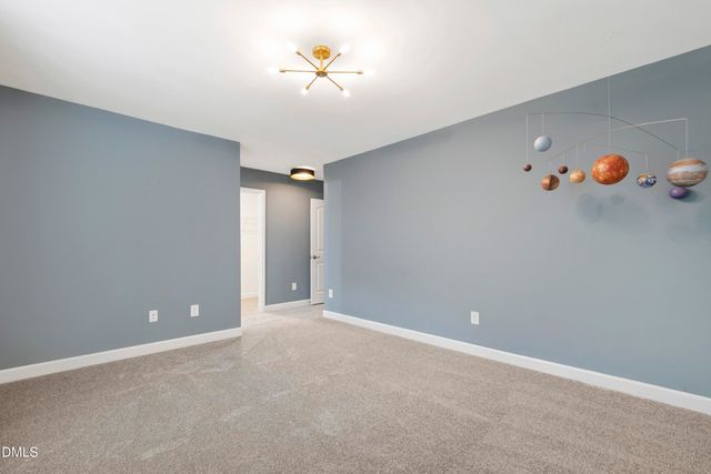 8121 Fieldcrest Lane, Fuquay Varina, NC 27526