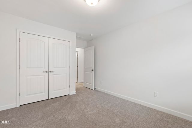 8121 Fieldcrest Lane, Fuquay Varina, NC 27526