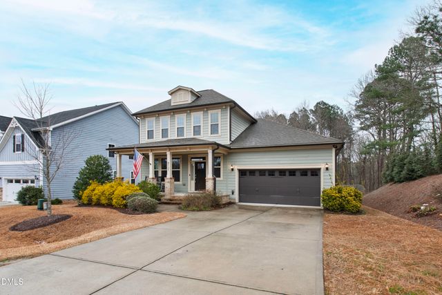 8121 Fieldcrest Lane, Fuquay Varina, NC 27526