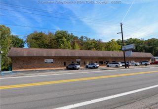 3036 Washington Street W, Charleston, WV 25387