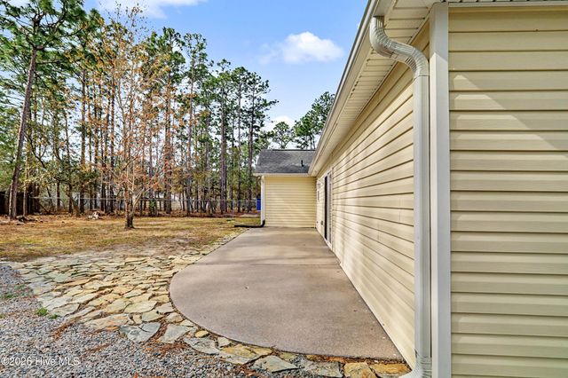 536 Edgewood Road, Boiling Spring Lakes, NC 28461