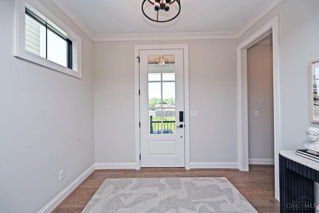 7406 Orchard Street, Columbia Twp, OH 45227