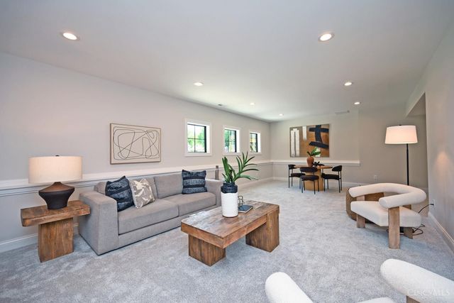 7406 Orchard Street, Columbia Twp, OH 45227