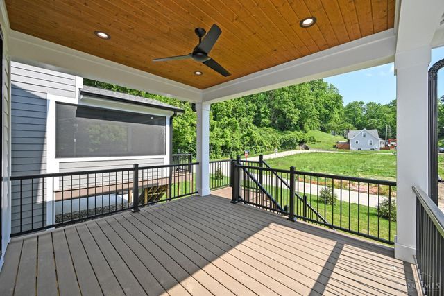 7406 Orchard Street, Columbia Twp, OH 45227