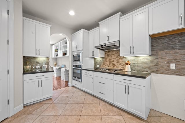 5404 Castana BND, Bee Cave, TX 78738