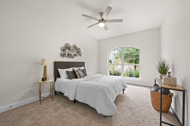 5404 Castana BND, Bee Cave, TX 78738