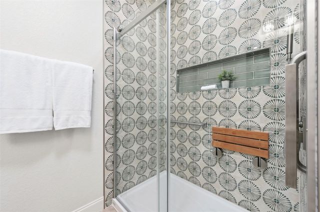 5404 Castana BND, Bee Cave, TX 78738