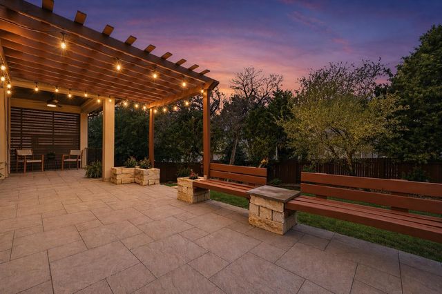 5404 Castana BND, Bee Cave, TX 78738