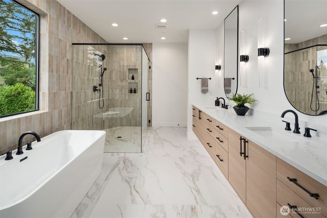 16026 Main Street, Bellevue, WA 98008