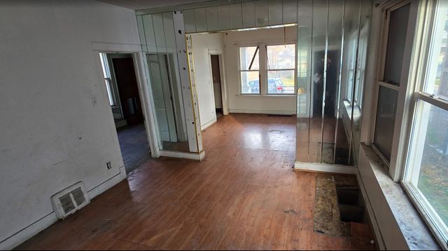 121 W 109th Place, Chicago, IL 60628