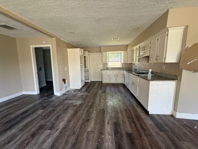 3326 Cliffmarshall Street, Houston, TX 77088
