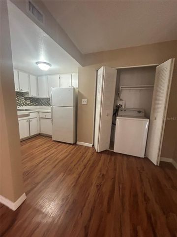 618 ORANGE DRIVE 212, Altamonte Springs, FL 32701