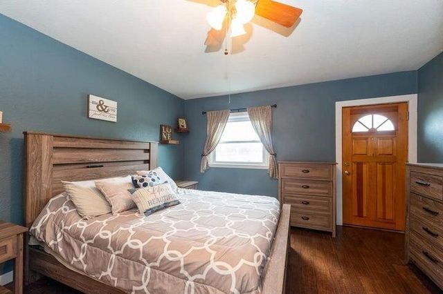 5102 Nicholson AVENUE, Cudahy, WI 53110