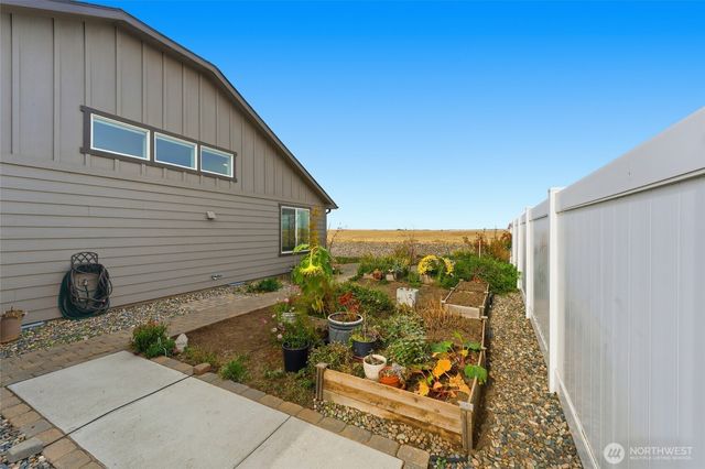 1339 Caprio Loop, Walla Walla, WA 99362