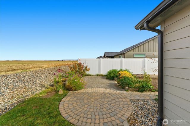 1339 Caprio Loop, Walla Walla, WA 99362