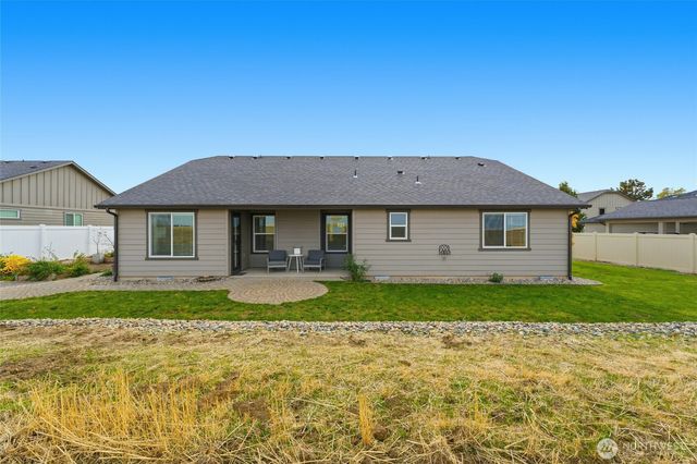 1339 Caprio Loop, Walla Walla, WA 99362