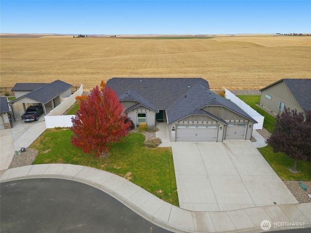 1339 Caprio Loop, Walla Walla, WA 99362