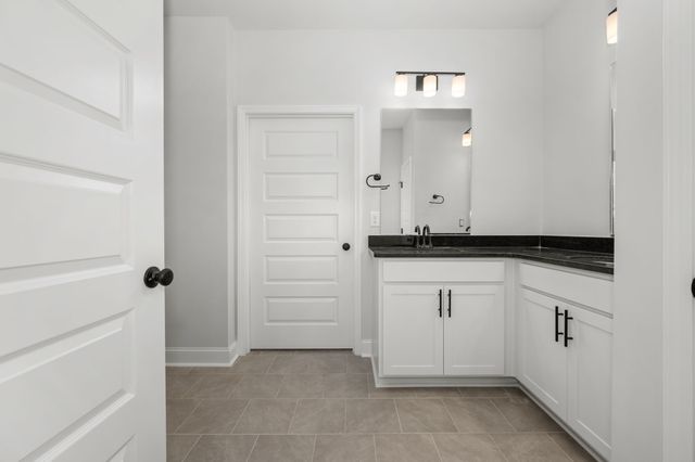 528 Rohan Drive, Murfreesboro, TN 37129