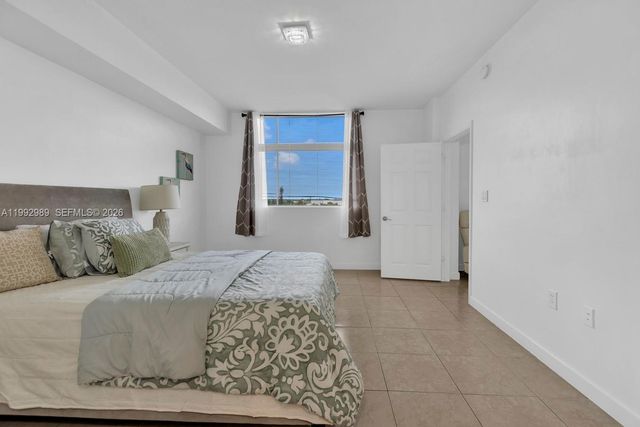 140 S Dixie Hwy 403, Hollywood, FL 33020