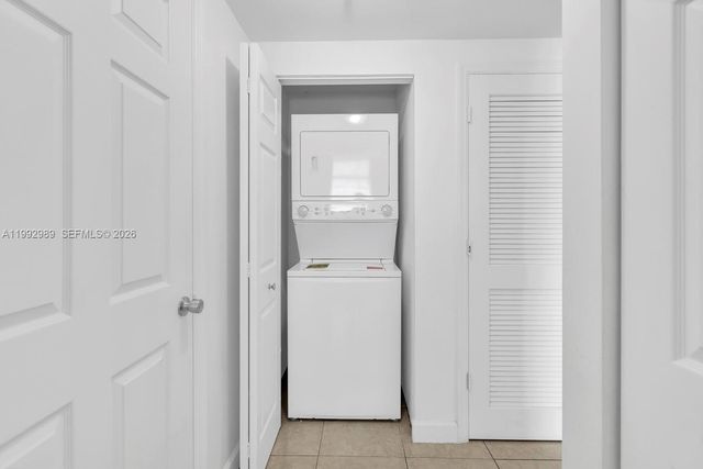 140 S Dixie Hwy 403, Hollywood, FL 33020